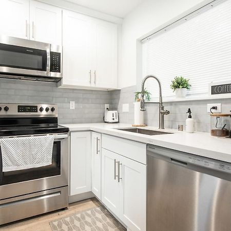 Ballard Home Base - Comfy Modern House In Сиатъл Екстериор снимка