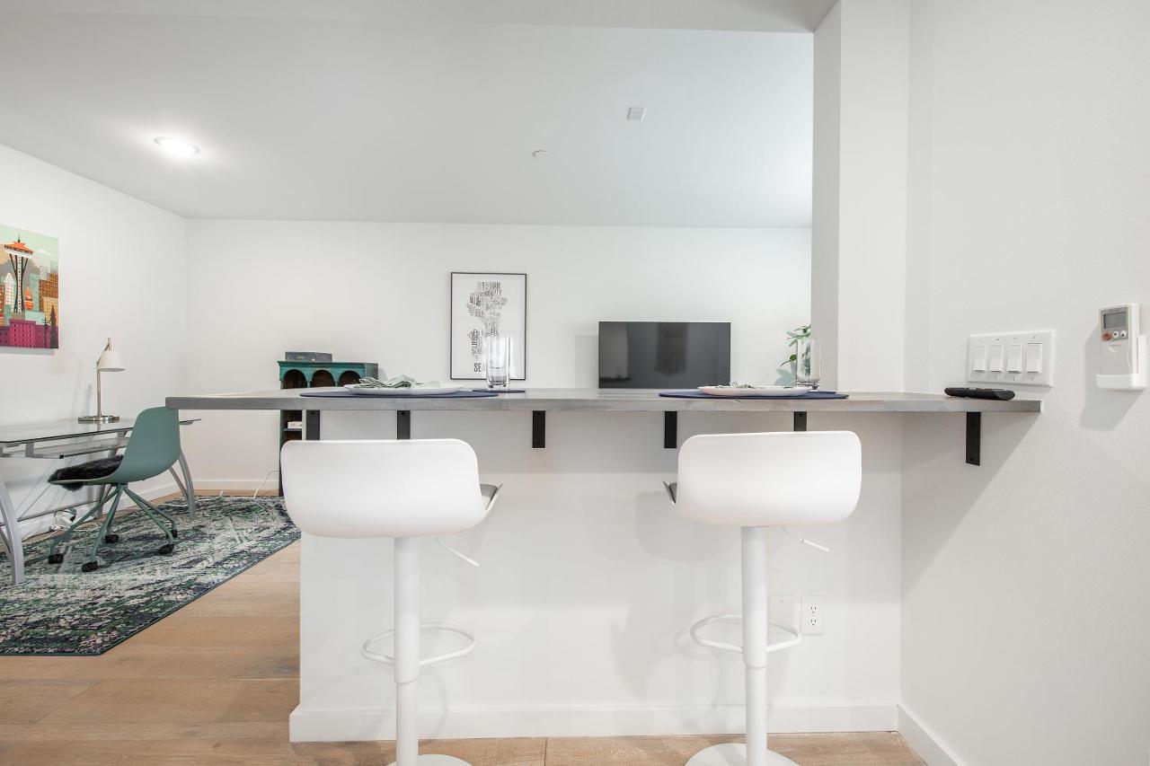 Ballard Home Base - Comfy Modern House In Сиатъл Екстериор снимка